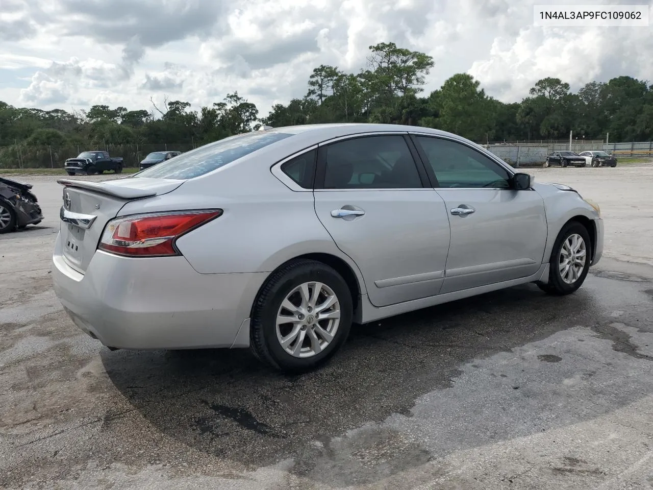 1N4AL3AP9FC109062 2015 Nissan Altima 2.5