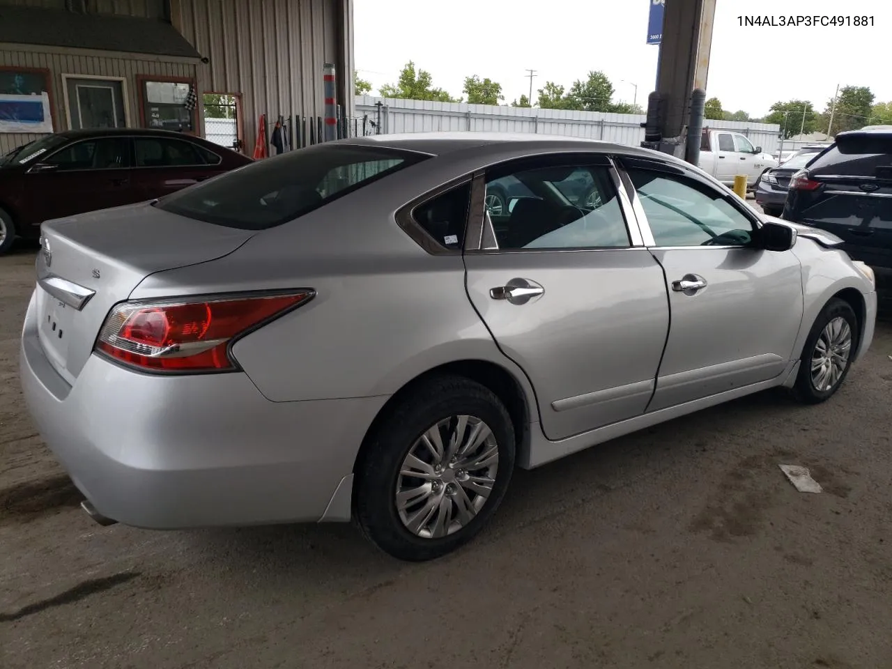 1N4AL3AP3FC491881 2015 Nissan Altima 2.5