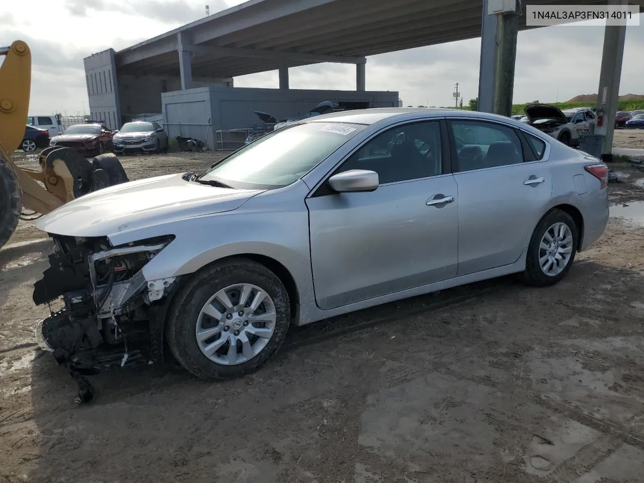 1N4AL3AP3FN314011 2015 Nissan Altima 2.5