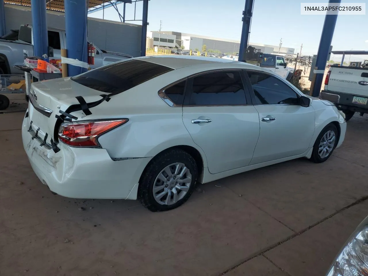 1N4AL3AP5FC210955 2015 Nissan Altima 2.5