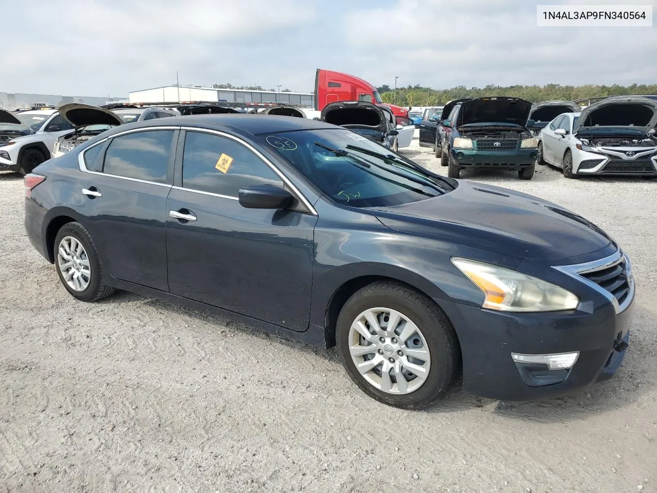 2015 Nissan Altima 2.5 VIN: 1N4AL3AP9FN340564 Lot: 75845354