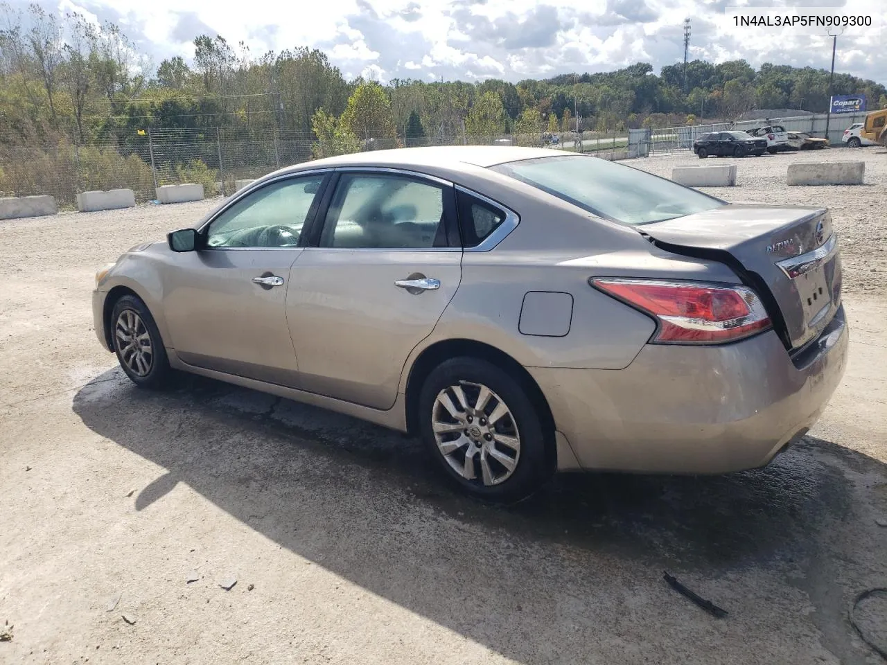 1N4AL3AP5FN909300 2015 Nissan Altima 2.5