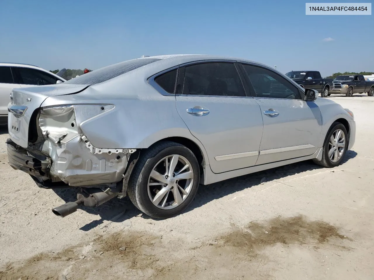 2015 Nissan Altima 2.5 VIN: 1N4AL3AP4FC484454 Lot: 77464354