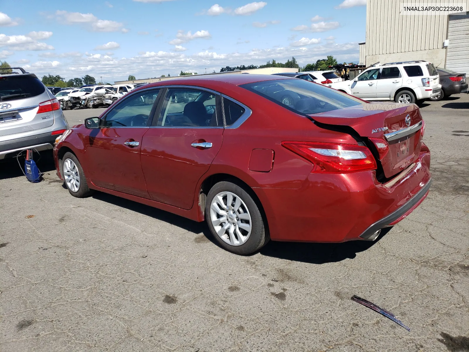 1N4AL3AP3GC223608 2016 Nissan Altima 2.5