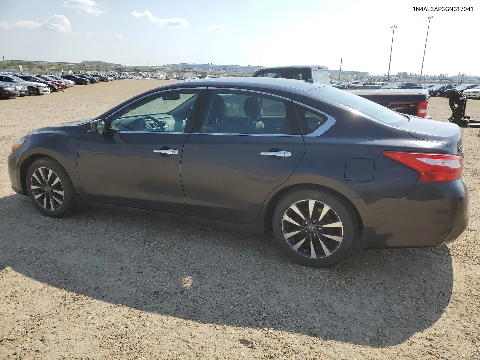 1N4AL3AP3GN317041 2016 Nissan Altima 2.5