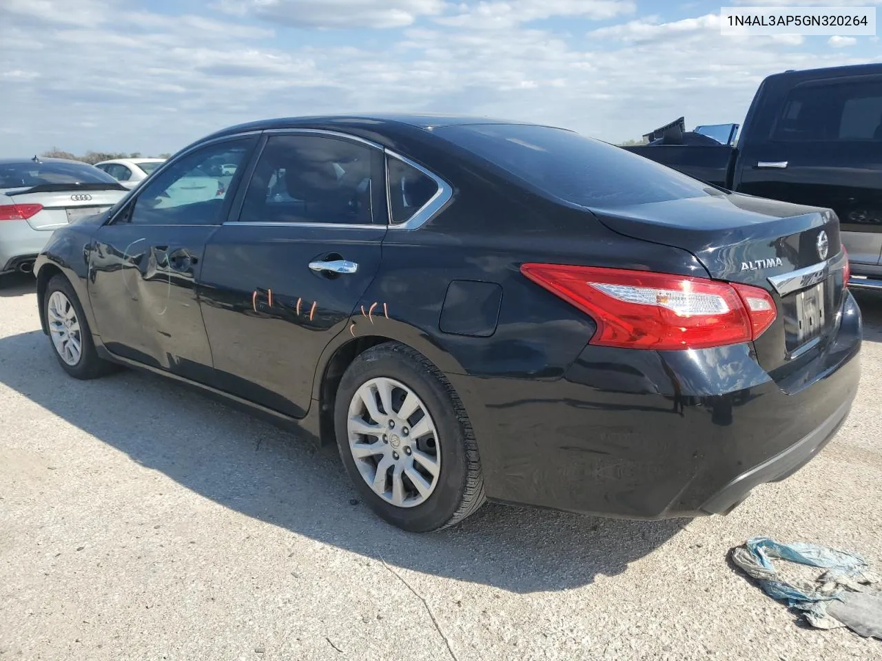 1N4AL3AP5GN320264 2016 Nissan Altima 2.5