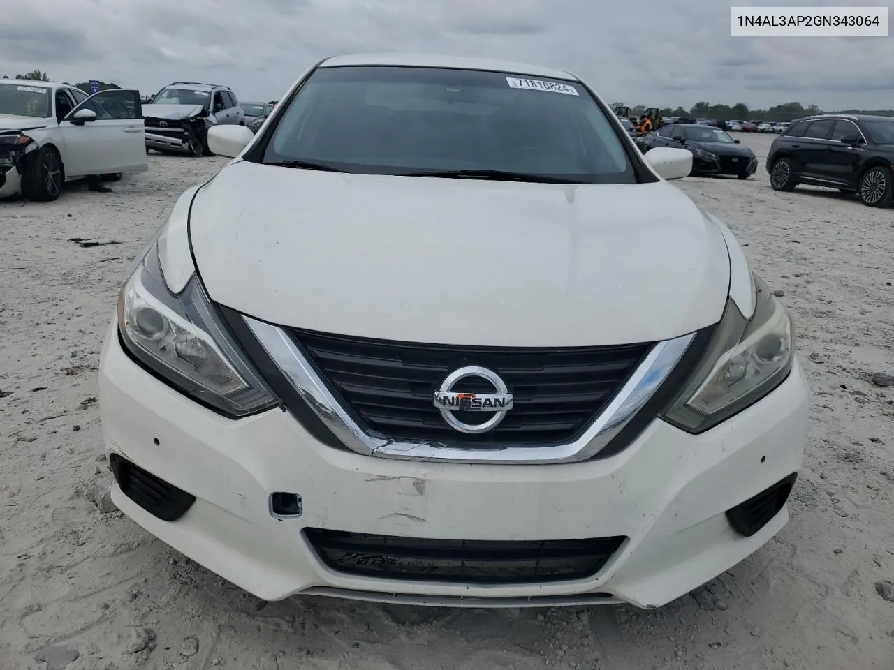 1N4AL3AP2GN343064 2016 Nissan Altima 2.5