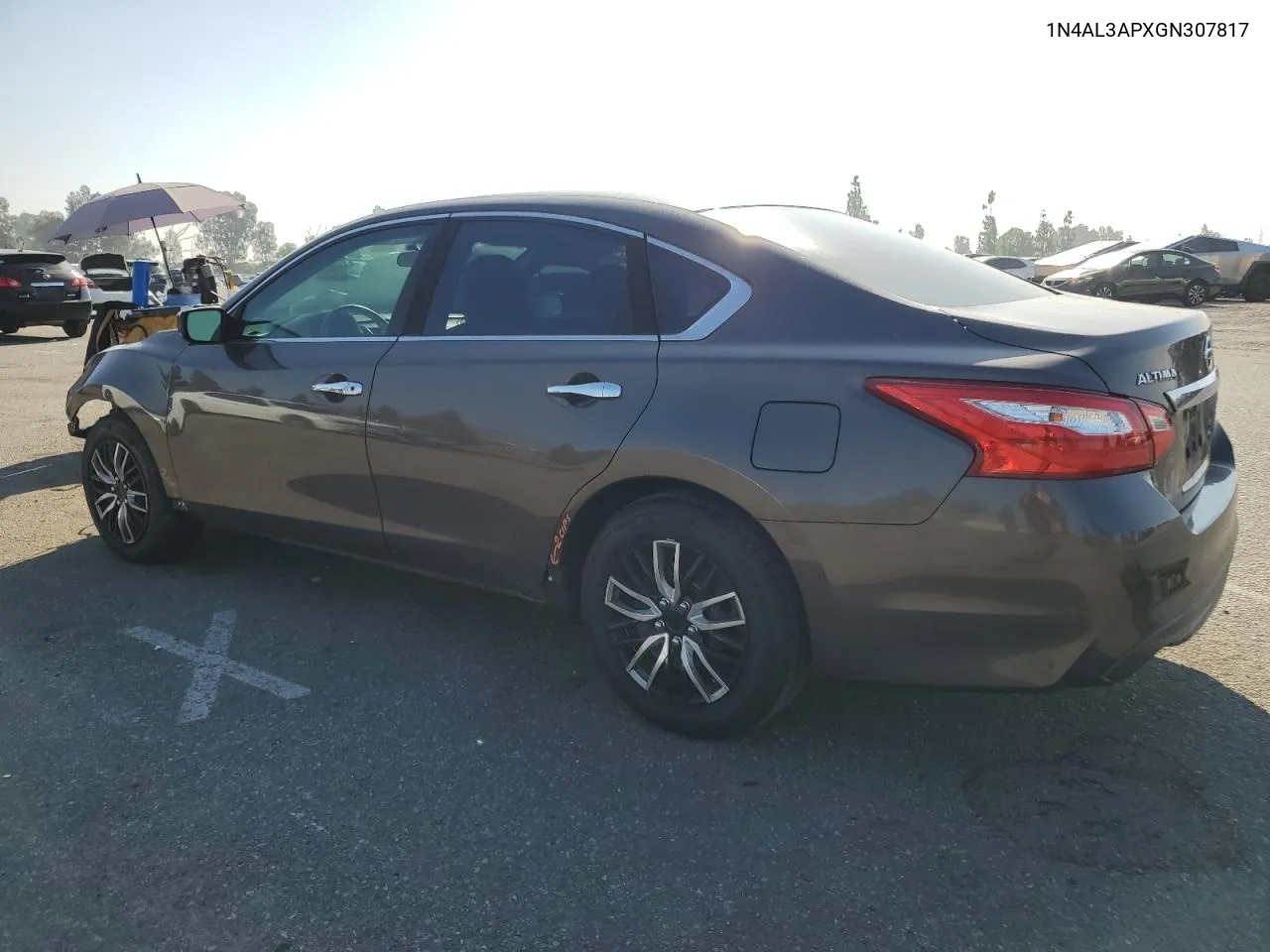 1N4AL3APXGN307817 2016 Nissan Altima 2.5