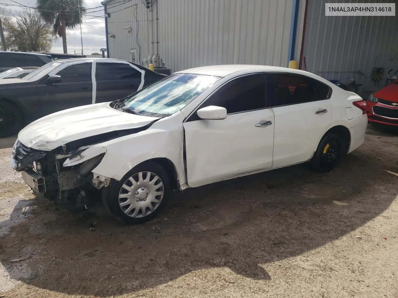 2017 Nissan Altima 2.5 VIN: 1N4AL3AP4HN314618 Lot: 40591024