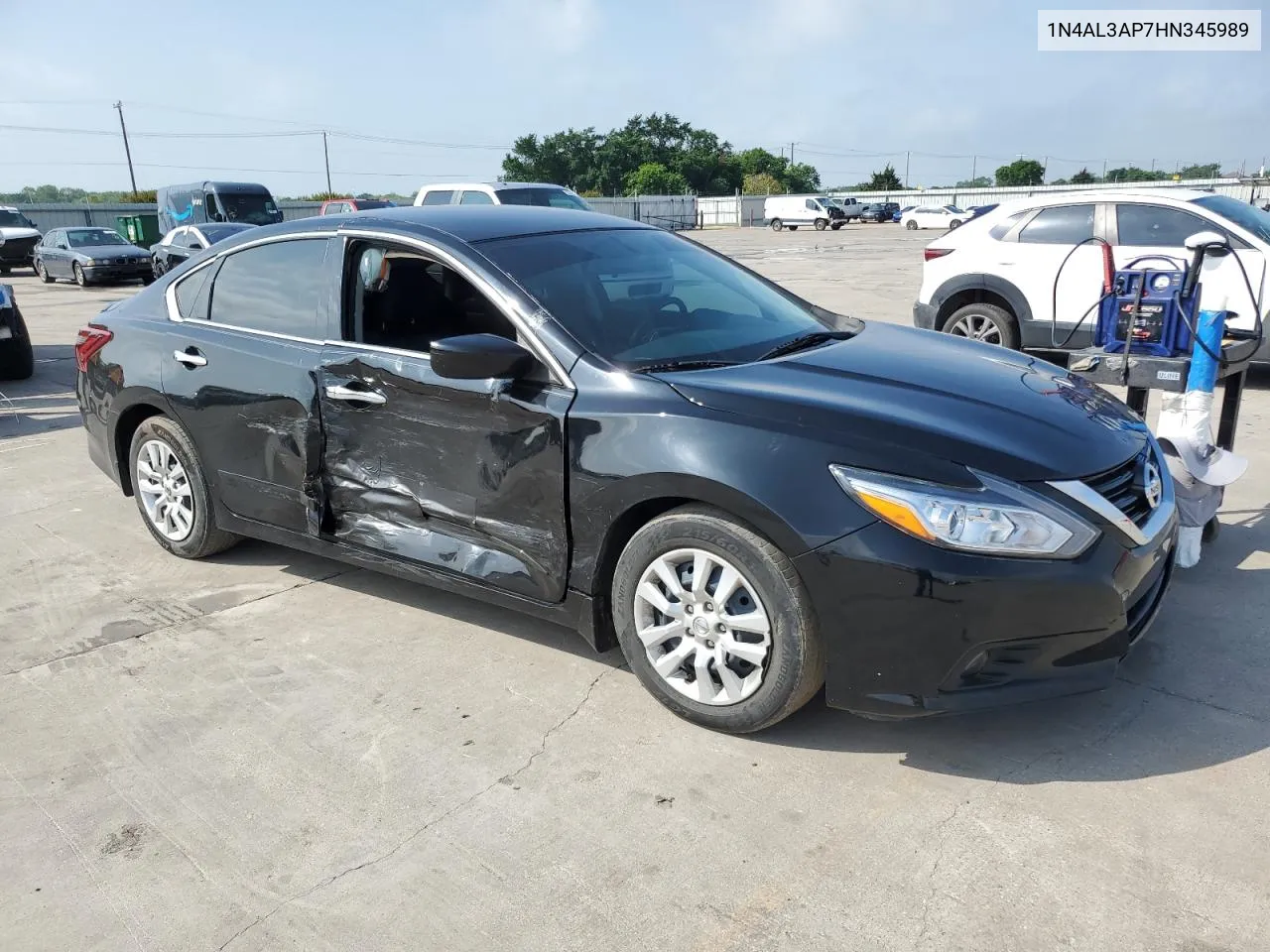 2017 Nissan Altima 2.5 VIN: 1N4AL3AP7HN345989 Lot: 52411754