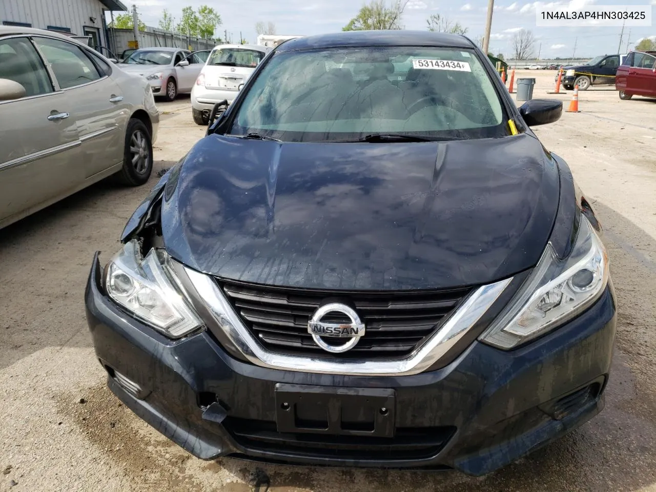 2017 Nissan Altima 2.5 VIN: 1N4AL3AP4HN303425 Lot: 53143434