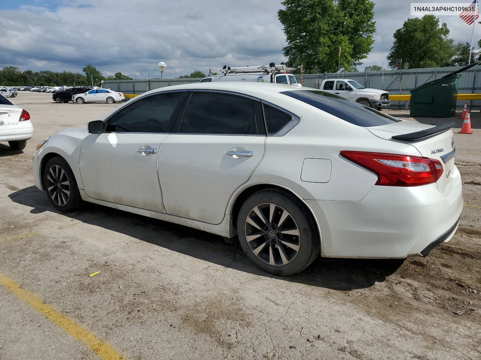 2017 Nissan Altima 2.5 VIN: 1N4AL3AP4HC109635 Lot: 54846244