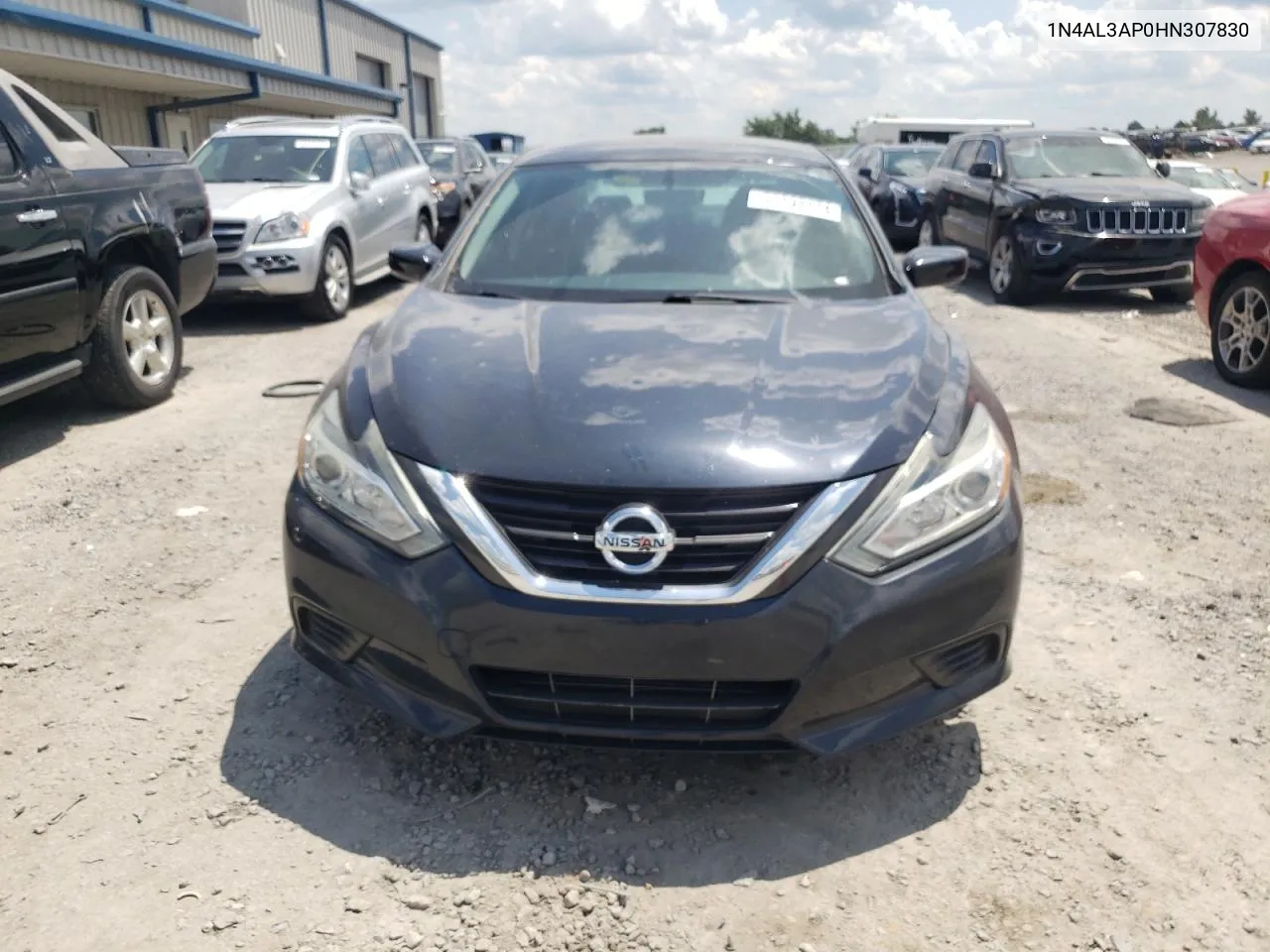 2017 Nissan Altima 2.5 VIN: 1N4AL3AP0HN307830 Lot: 55298174