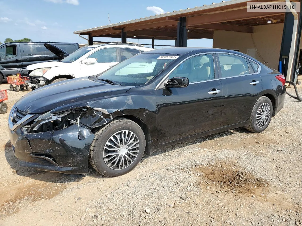 2017 Nissan Altima 2.5 VIN: 1N4AL3AP1HC151101 Lot: 57927844