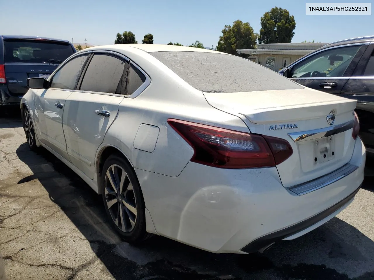 1N4AL3AP5HC252321 2017 Nissan Altima 2.5