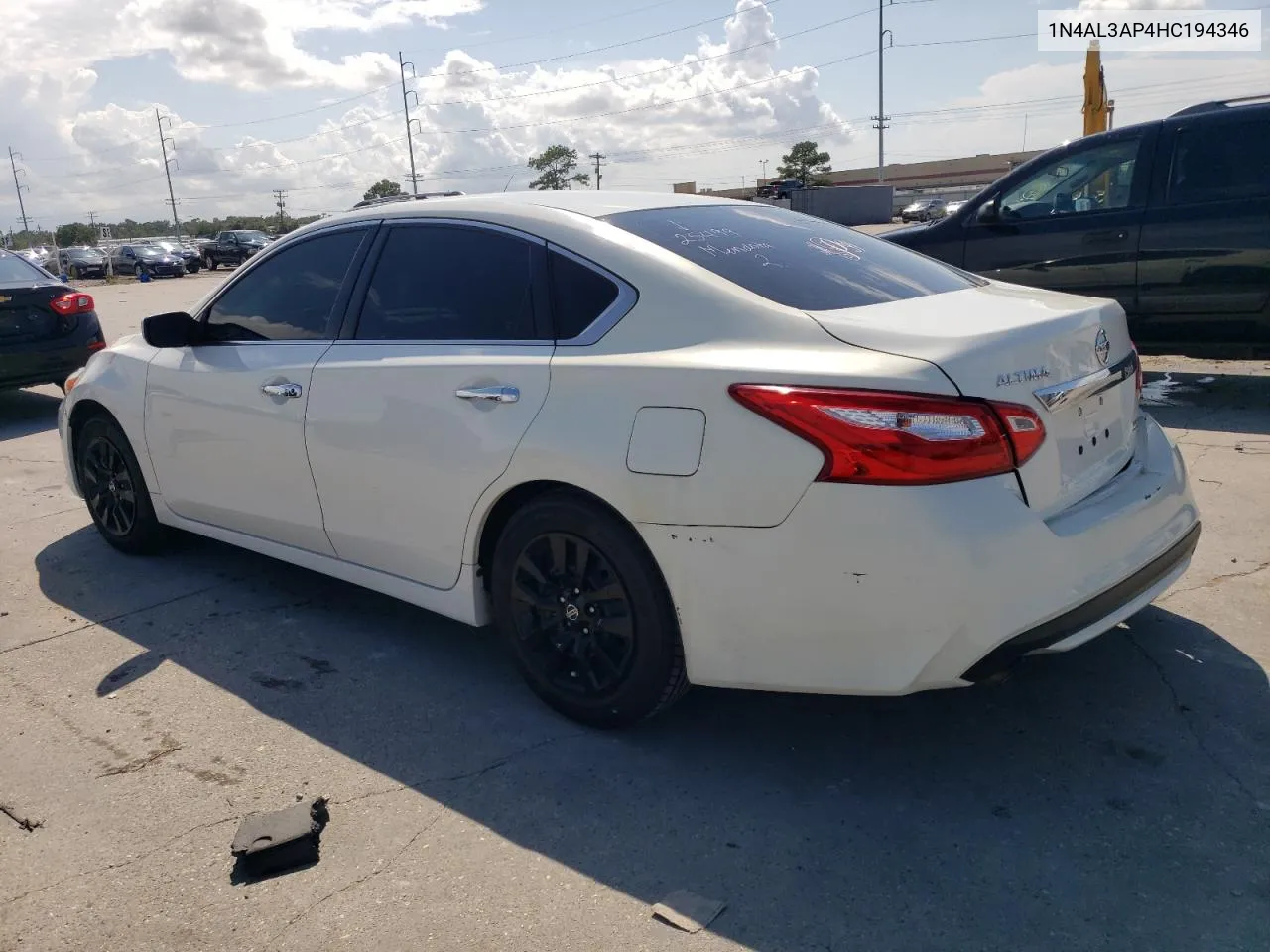 2017 Nissan Altima 2.5 VIN: 1N4AL3AP4HC194346 Lot: 62560564