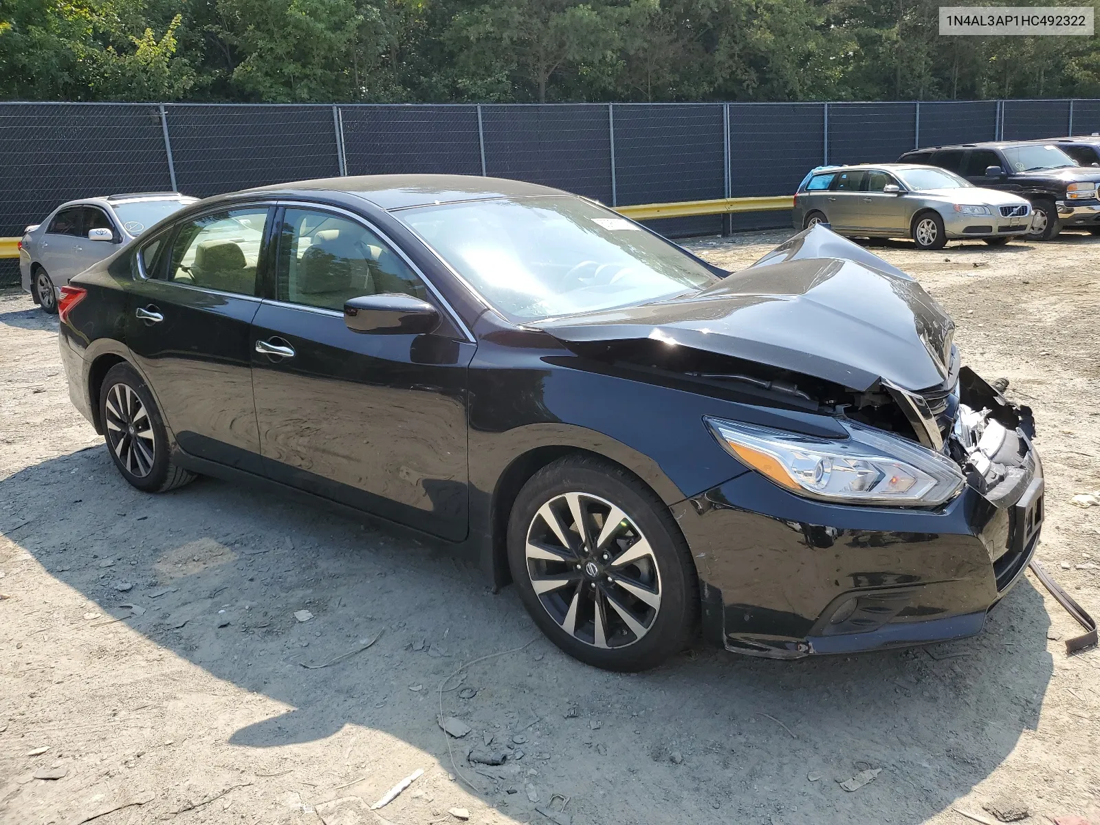 1N4AL3AP1HC492322 2017 Nissan Altima 2.5