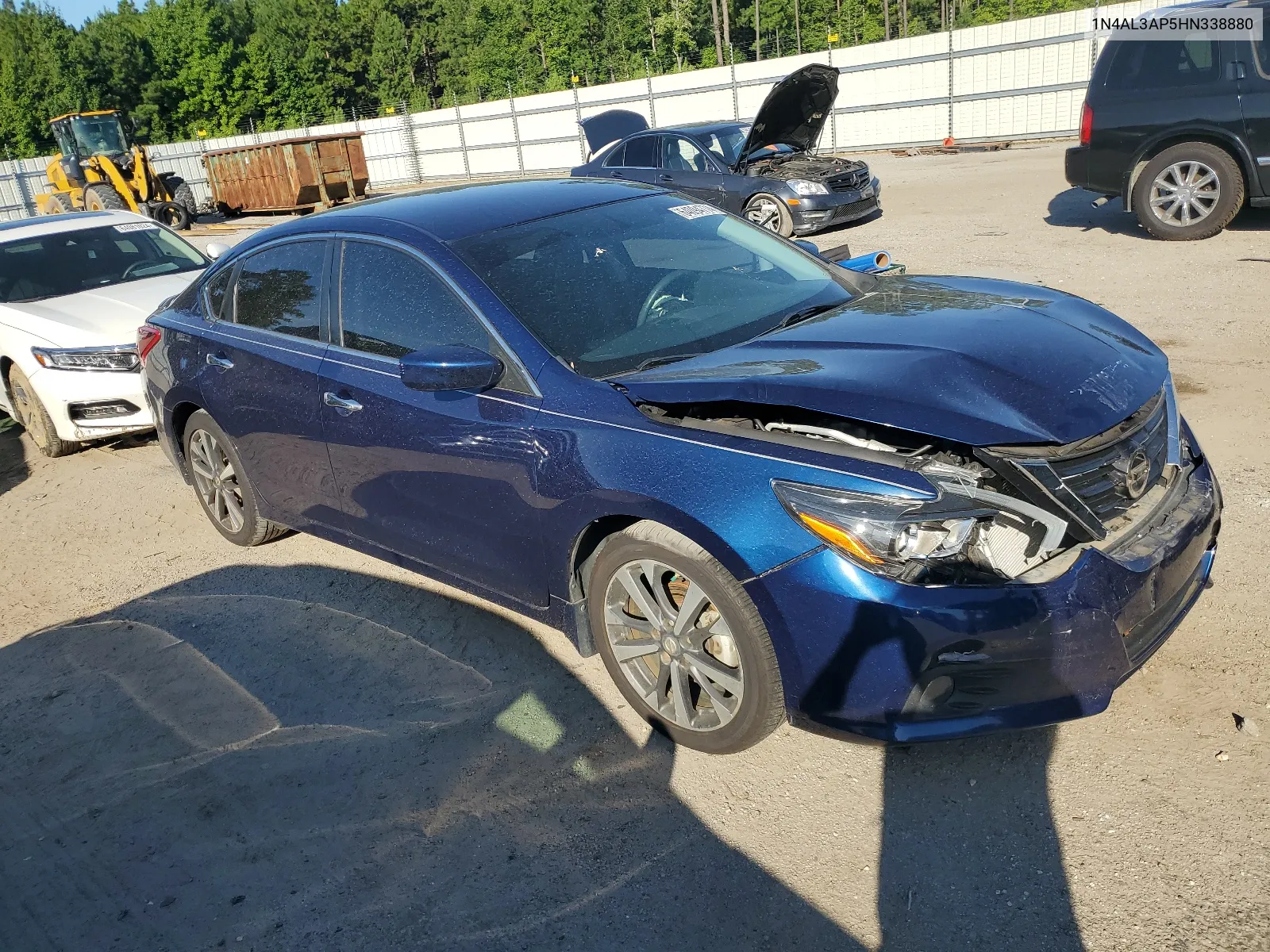 2017 Nissan Altima 2.5 VIN: 1N4AL3AP5HN338880 Lot: 64094774