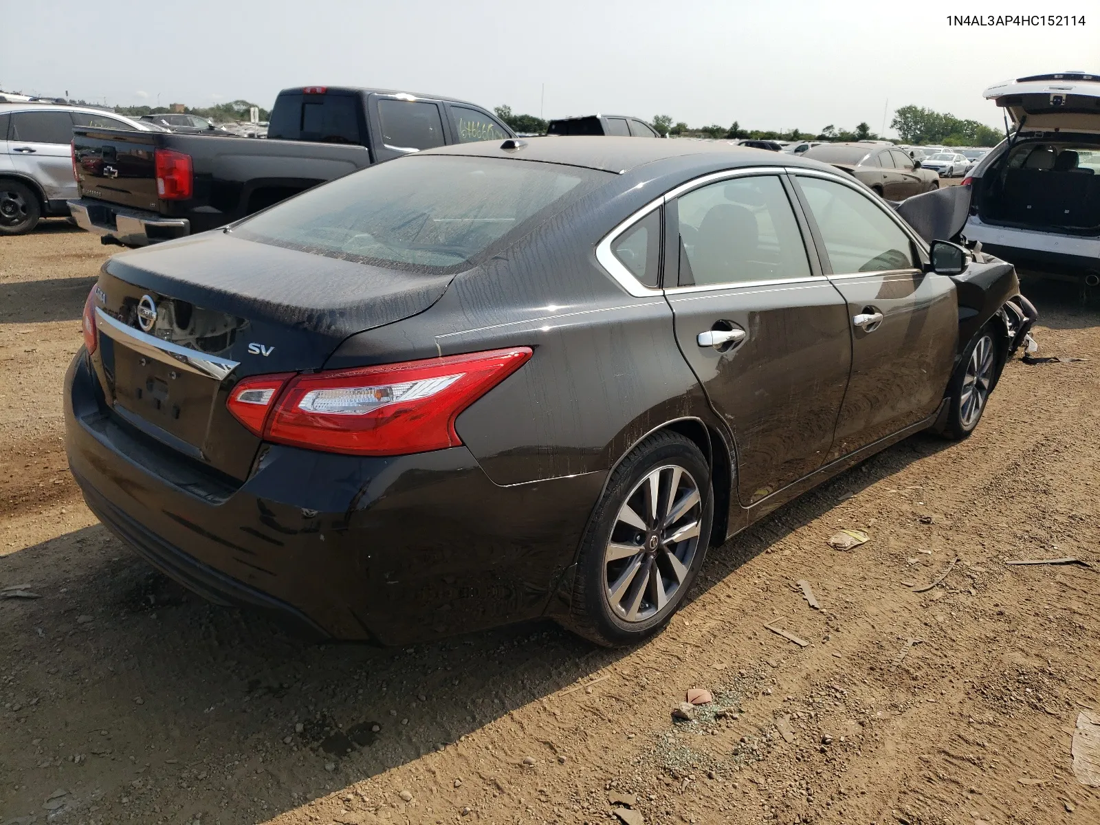 2017 Nissan Altima 2.5 VIN: 1N4AL3AP4HC152114 Lot: 64946434