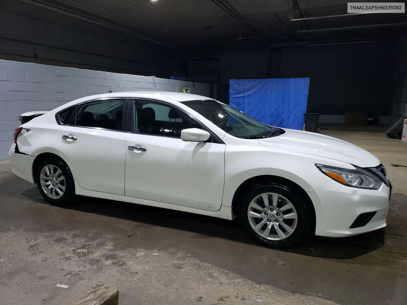 2017 Nissan Altima 2.5 VIN: 1N4AL3AP5HN339382 Lot: 65563084