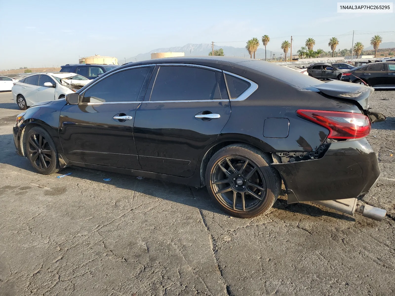 1N4AL3AP7HC265295 2017 Nissan Altima 2.5