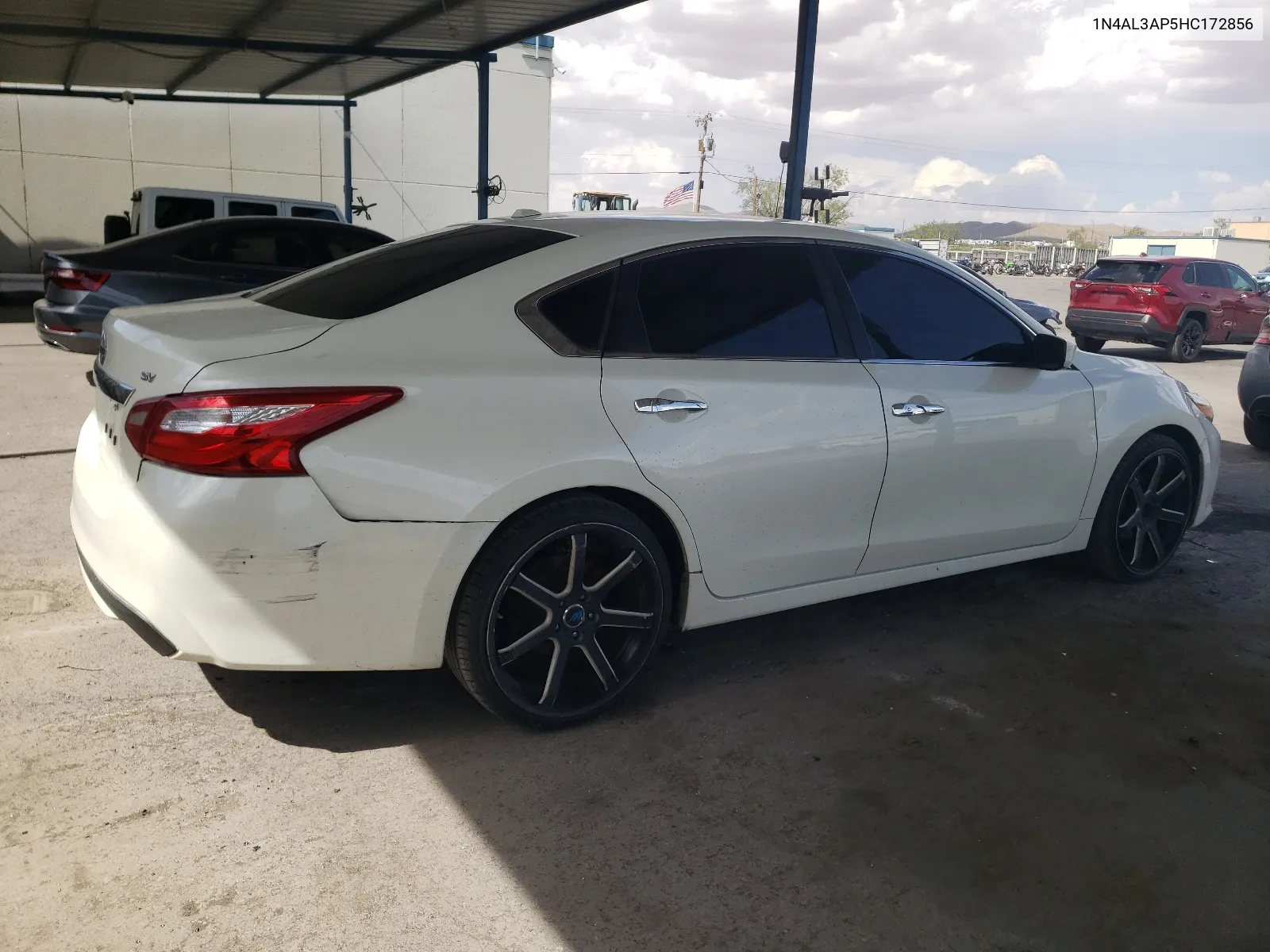 2017 Nissan Altima 2.5 VIN: 1N4AL3AP5HC172856 Lot: 66687494