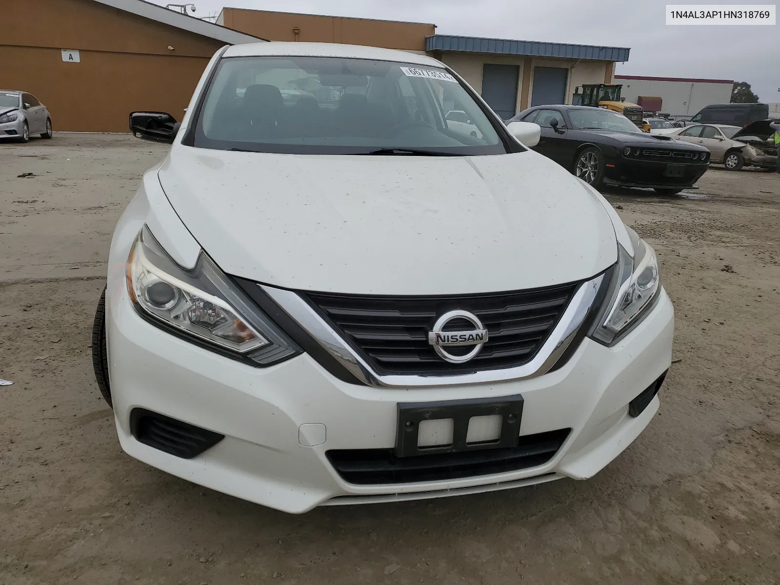 1N4AL3AP1HN318769 2017 Nissan Altima 2.5