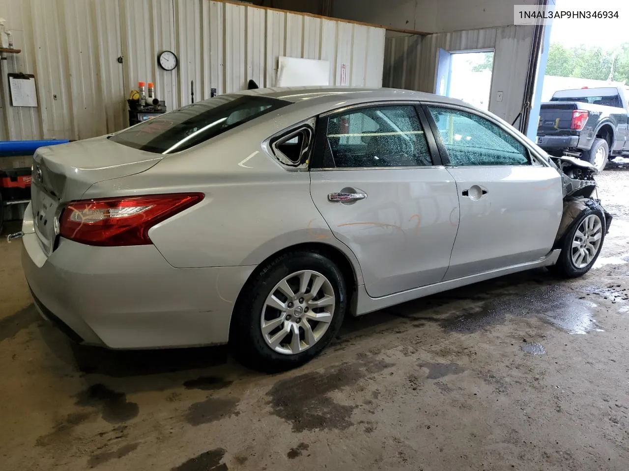 2017 Nissan Altima 2.5 VIN: 1N4AL3AP9HN346934 Lot: 66787494