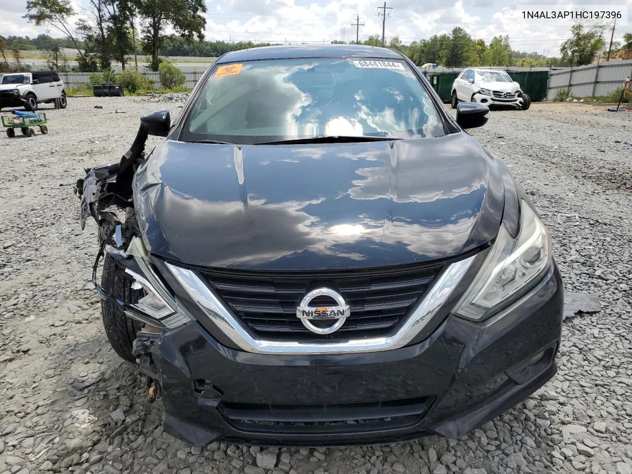 2017 Nissan Altima 2.5 VIN: 1N4AL3AP1HC197396 Lot: 68441844