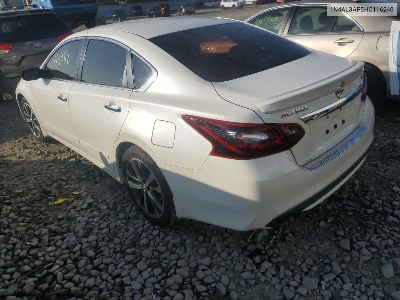 1N4AL3AP5HC116240 2017 Nissan Altima 2.5