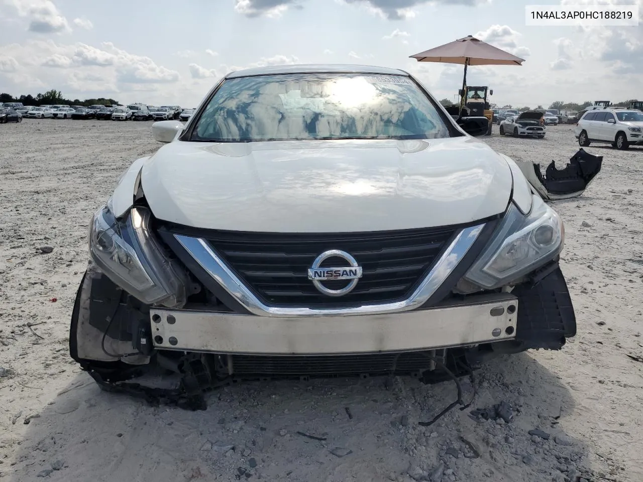 1N4AL3AP0HC188219 2017 Nissan Altima 2.5