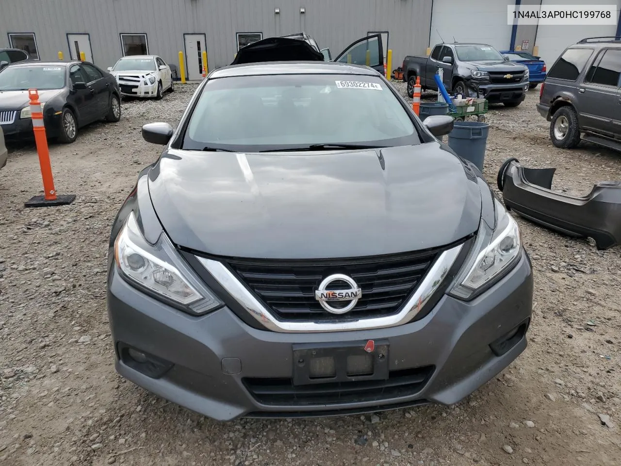 2017 Nissan Altima 2.5 VIN: 1N4AL3AP0HC199768 Lot: 69302274