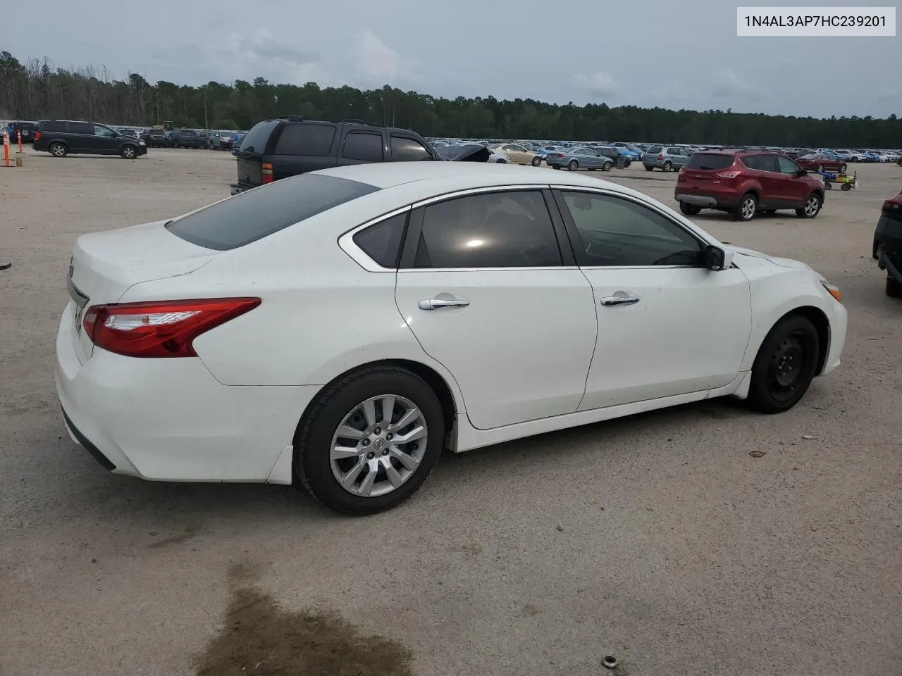 2017 Nissan Altima 2.5 VIN: 1N4AL3AP7HC239201 Lot: 70013304