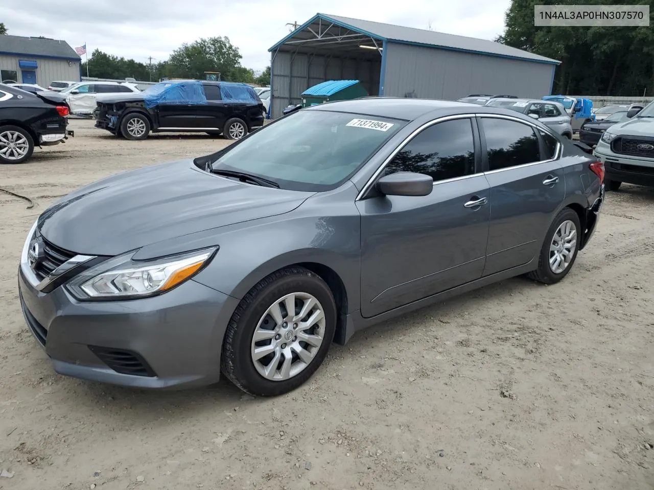 2017 Nissan Altima 2.5 VIN: 1N4AL3AP0HN307570 Lot: 70480504