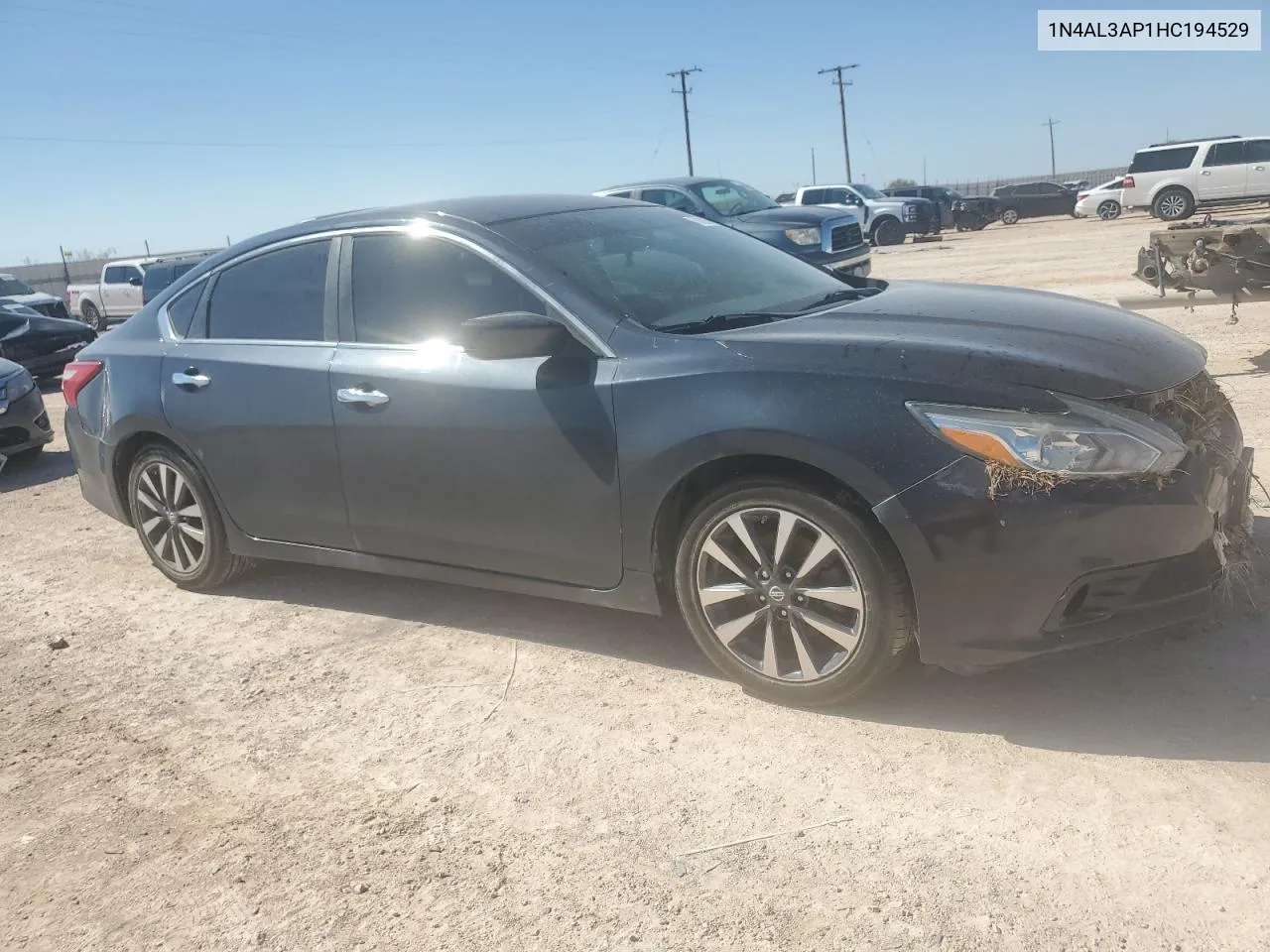 2017 Nissan Altima 2.5 VIN: 1N4AL3AP1HC194529 Lot: 70823894