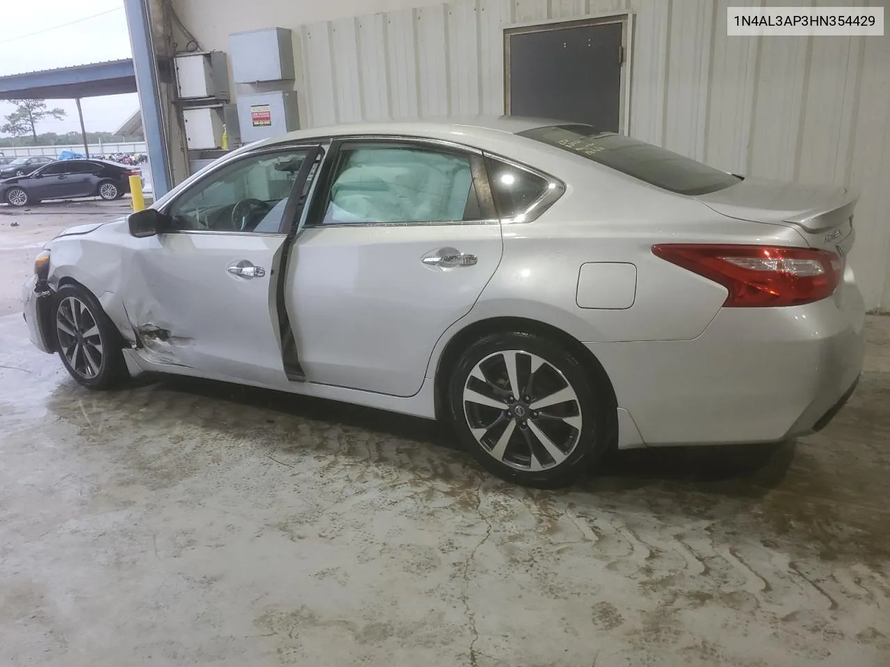 2017 Nissan Altima 2.5 VIN: 1N4AL3AP3HN354429 Lot: 70838494