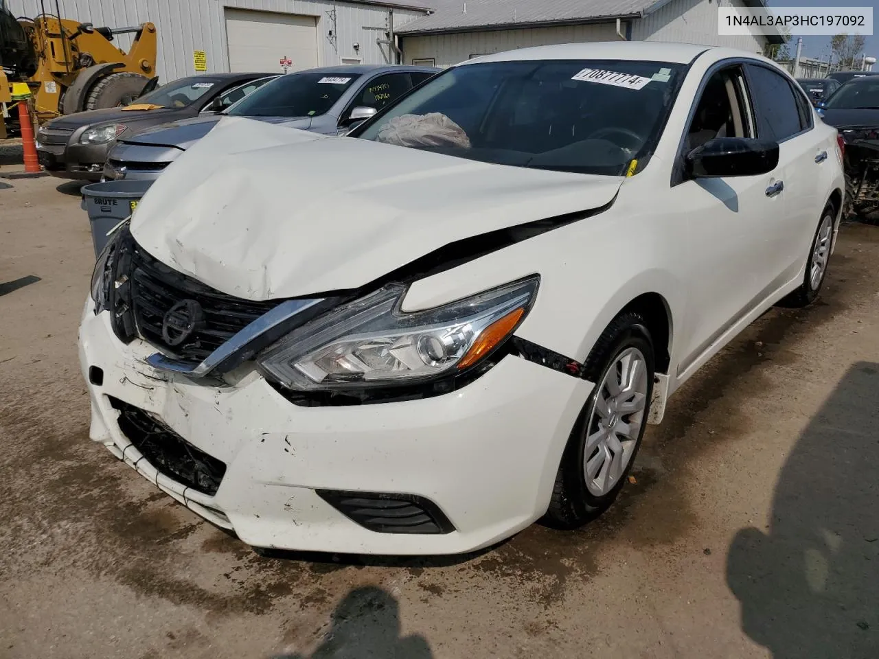 2017 Nissan Altima 2.5 VIN: 1N4AL3AP3HC197092 Lot: 70877774