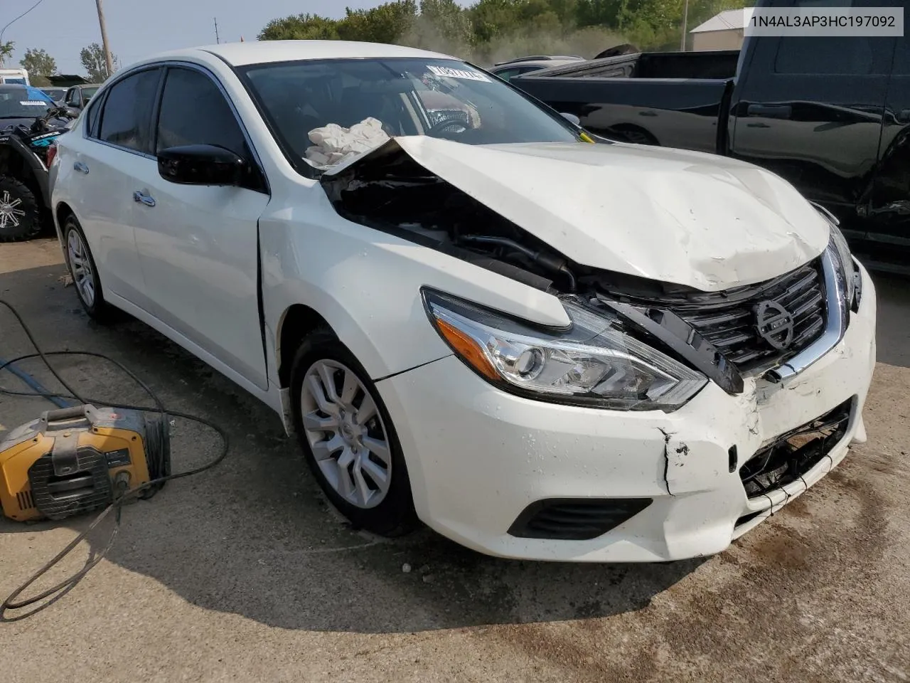 1N4AL3AP3HC197092 2017 Nissan Altima 2.5