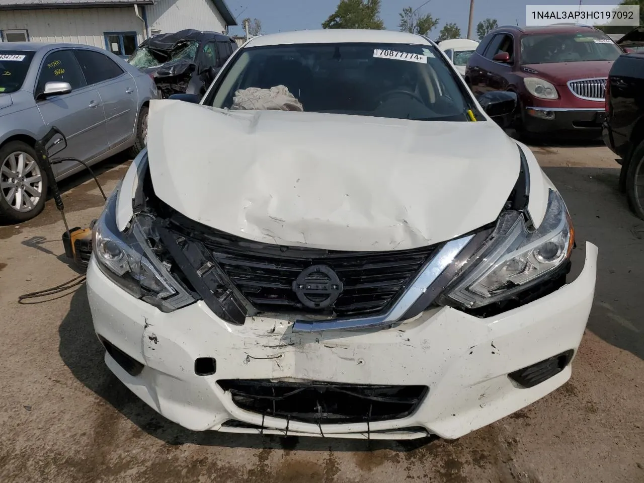 2017 Nissan Altima 2.5 VIN: 1N4AL3AP3HC197092 Lot: 70877774