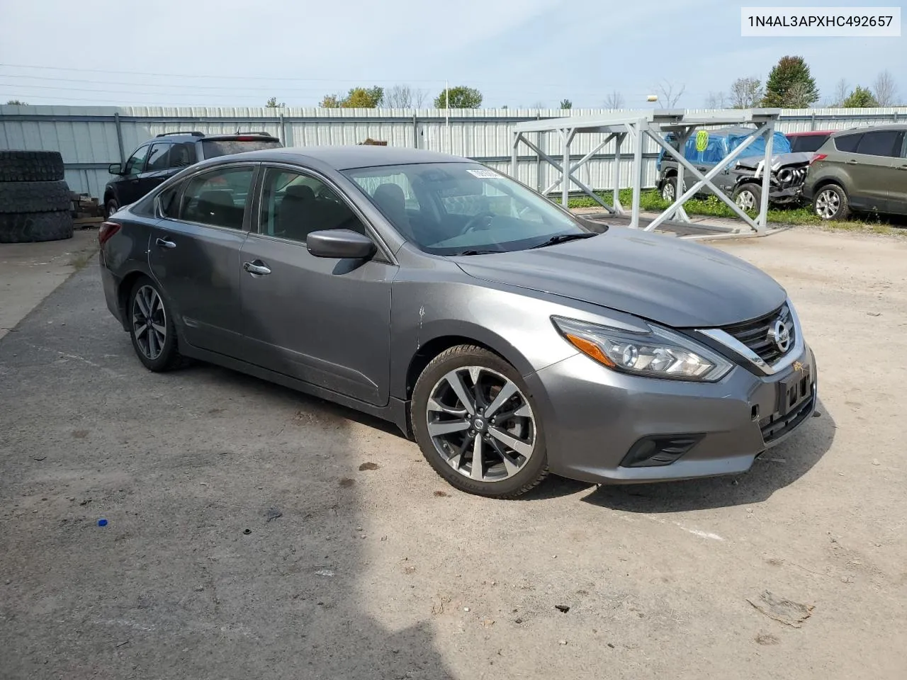 2017 Nissan Altima 2.5 VIN: 1N4AL3APXHC492657 Lot: 70916994