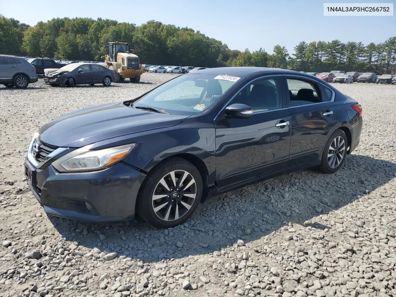 2017 Nissan Altima 2.5 VIN: 1N4AL3AP3HC266752 Lot: 71422024