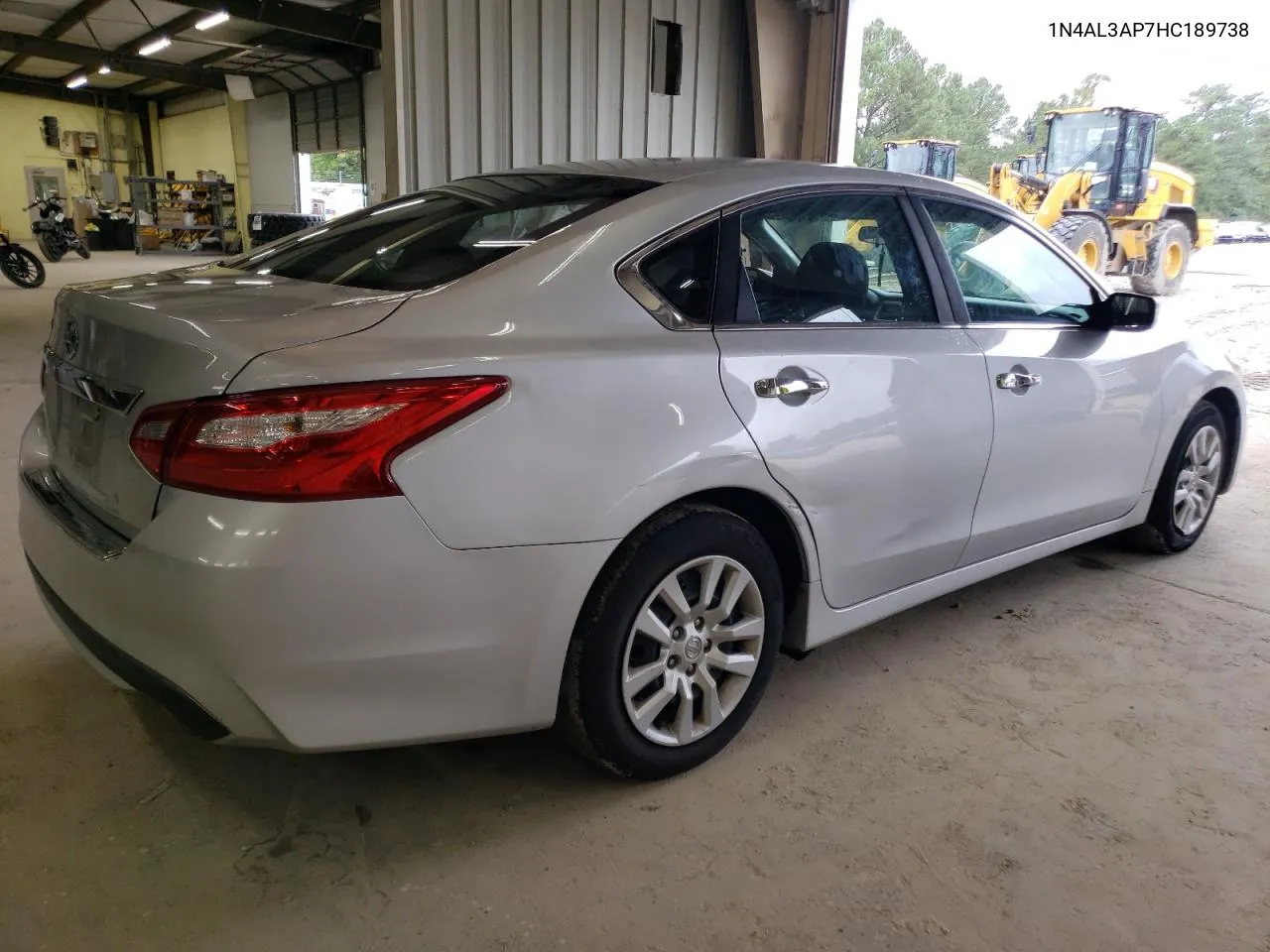 2017 Nissan Altima 2.5 VIN: 1N4AL3AP7HC189738 Lot: 71463464