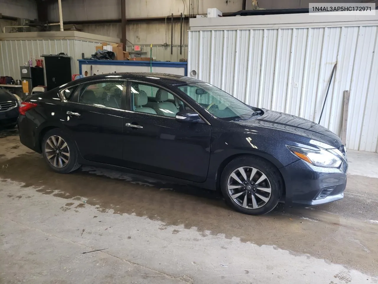 2017 Nissan Altima 2.5 VIN: 1N4AL3AP5HC172971 Lot: 71646064