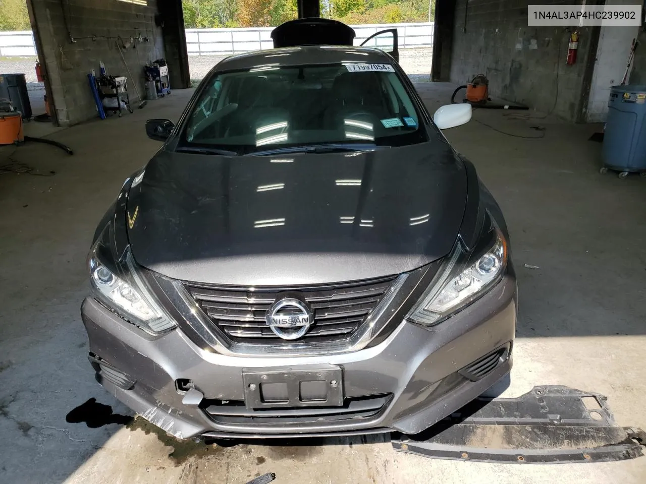 2017 Nissan Altima 2.5 VIN: 1N4AL3AP4HC239902 Lot: 71997054