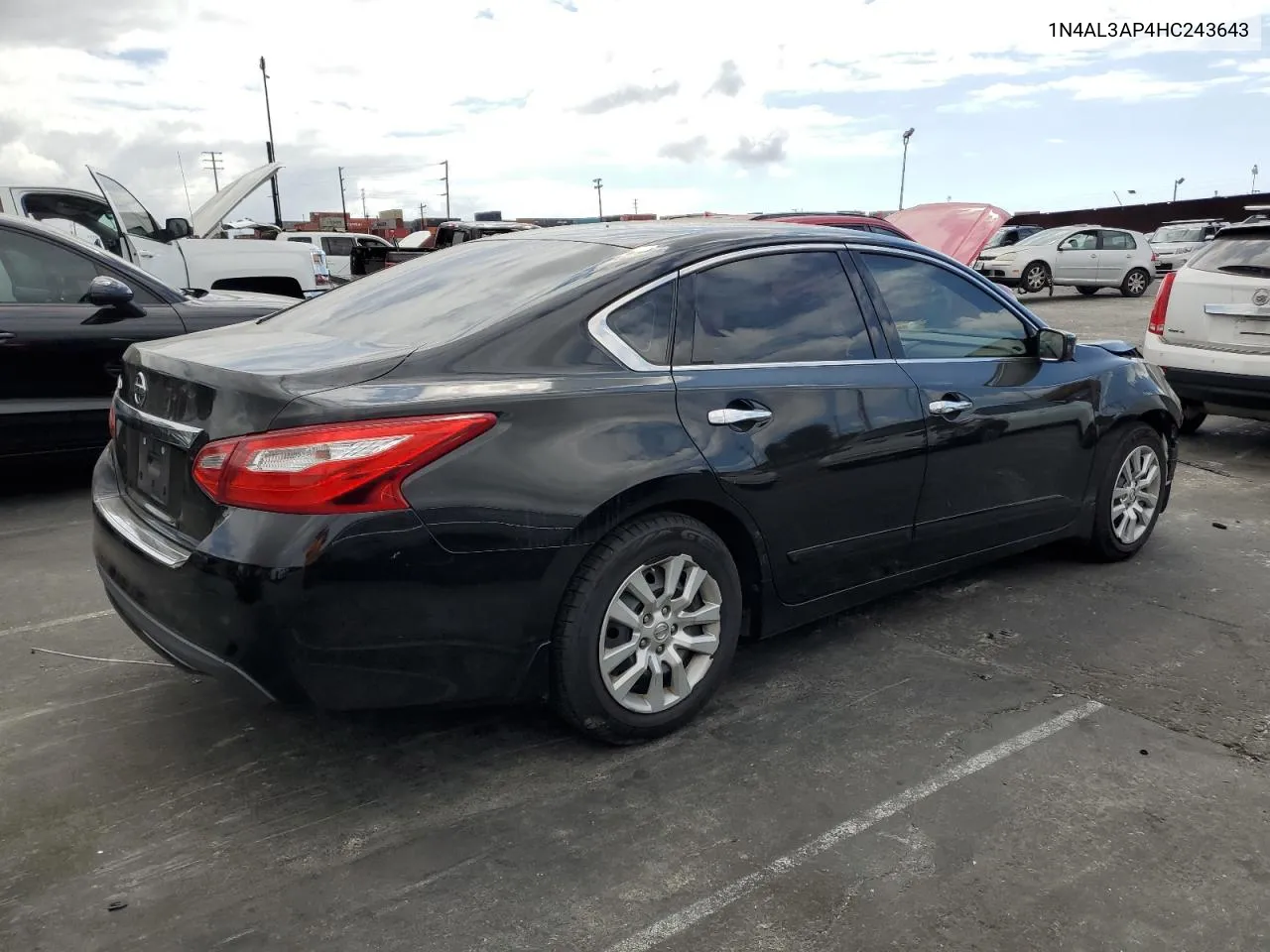 1N4AL3AP4HC243643 2017 Nissan Altima 2.5