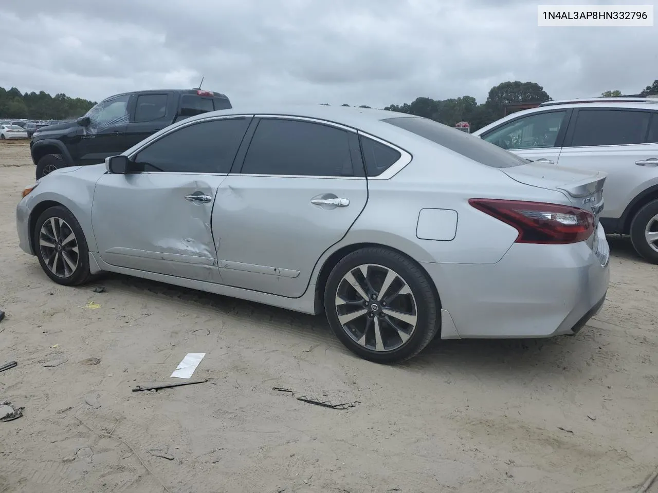 1N4AL3AP8HN332796 2017 Nissan Altima 2.5