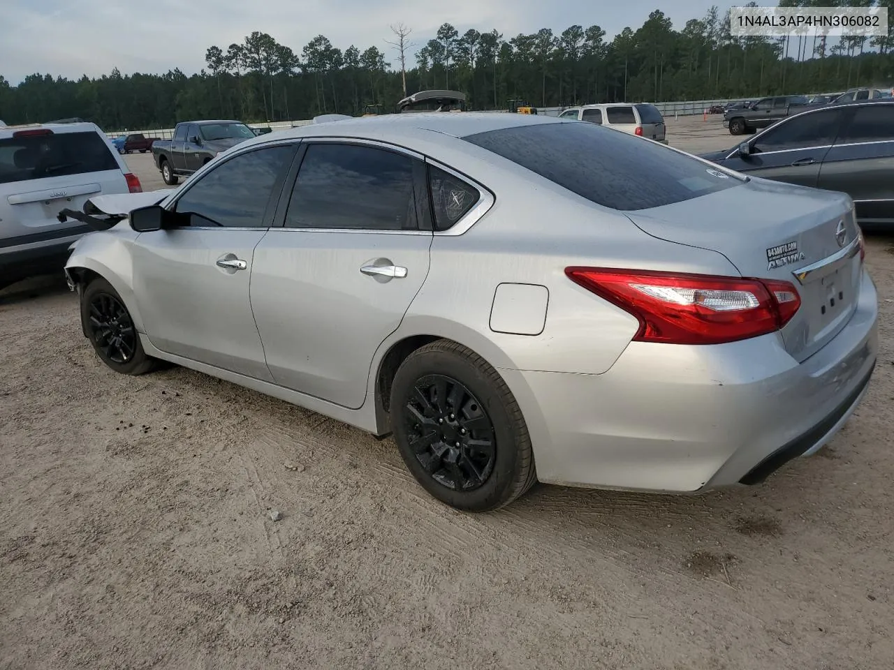 2017 Nissan Altima 2.5 VIN: 1N4AL3AP4HN306082 Lot: 73991794