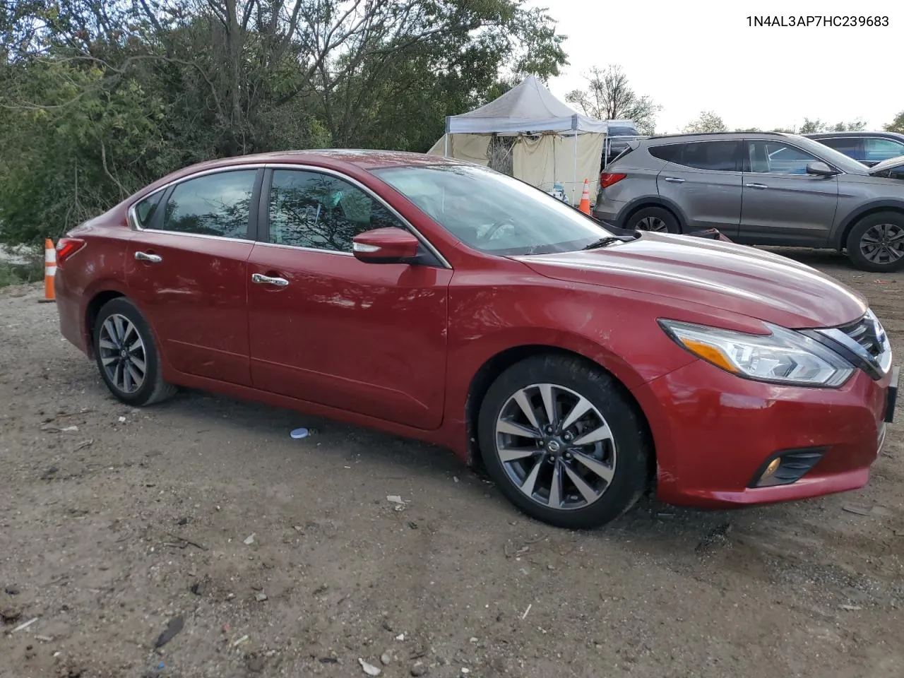 2017 Nissan Altima 2.5 VIN: 1N4AL3AP7HC239683 Lot: 75613144