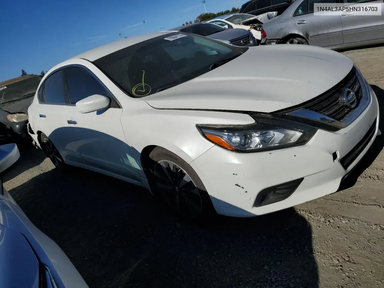 2017 Nissan Altima 2.5 VIN: 1N4AL3AP5HN316703 Lot: 76084114