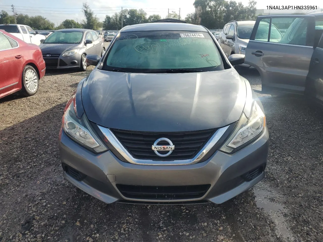 2017 Nissan Altima 2.5 VIN: 1N4AL3AP1HN335961 Lot: 76674474